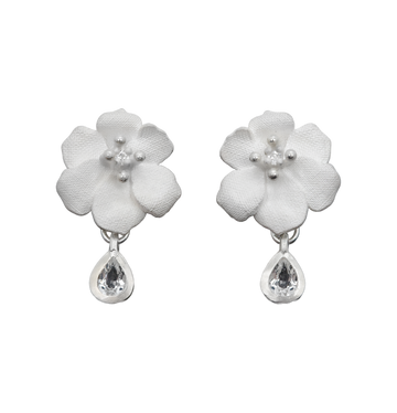woven-stamen earrings