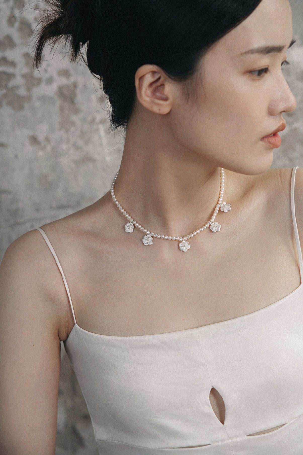 Shadow Weave Pearl Chain