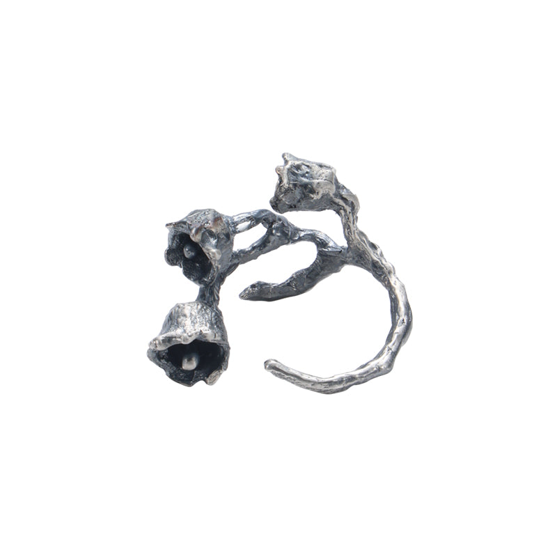 Adore Lily Solitaire