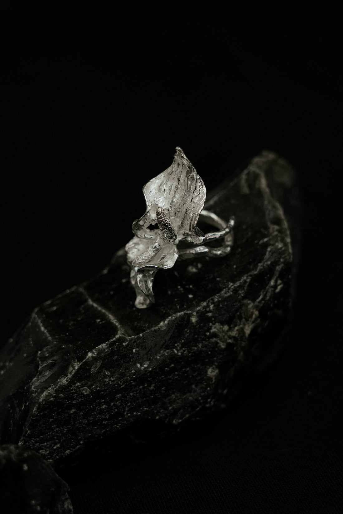 Candle Leaf Ring