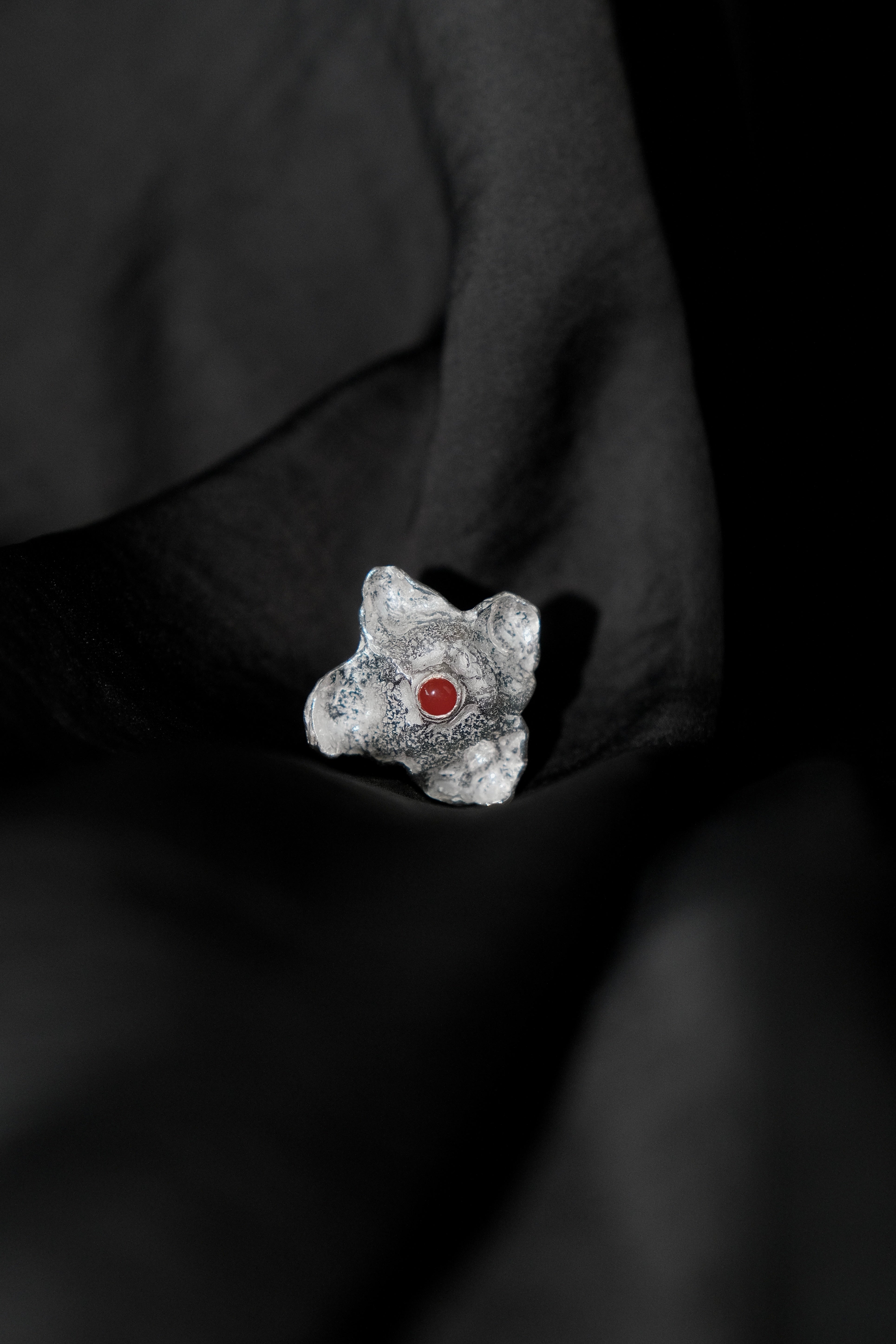 Persimmon Calyx Agate Ring