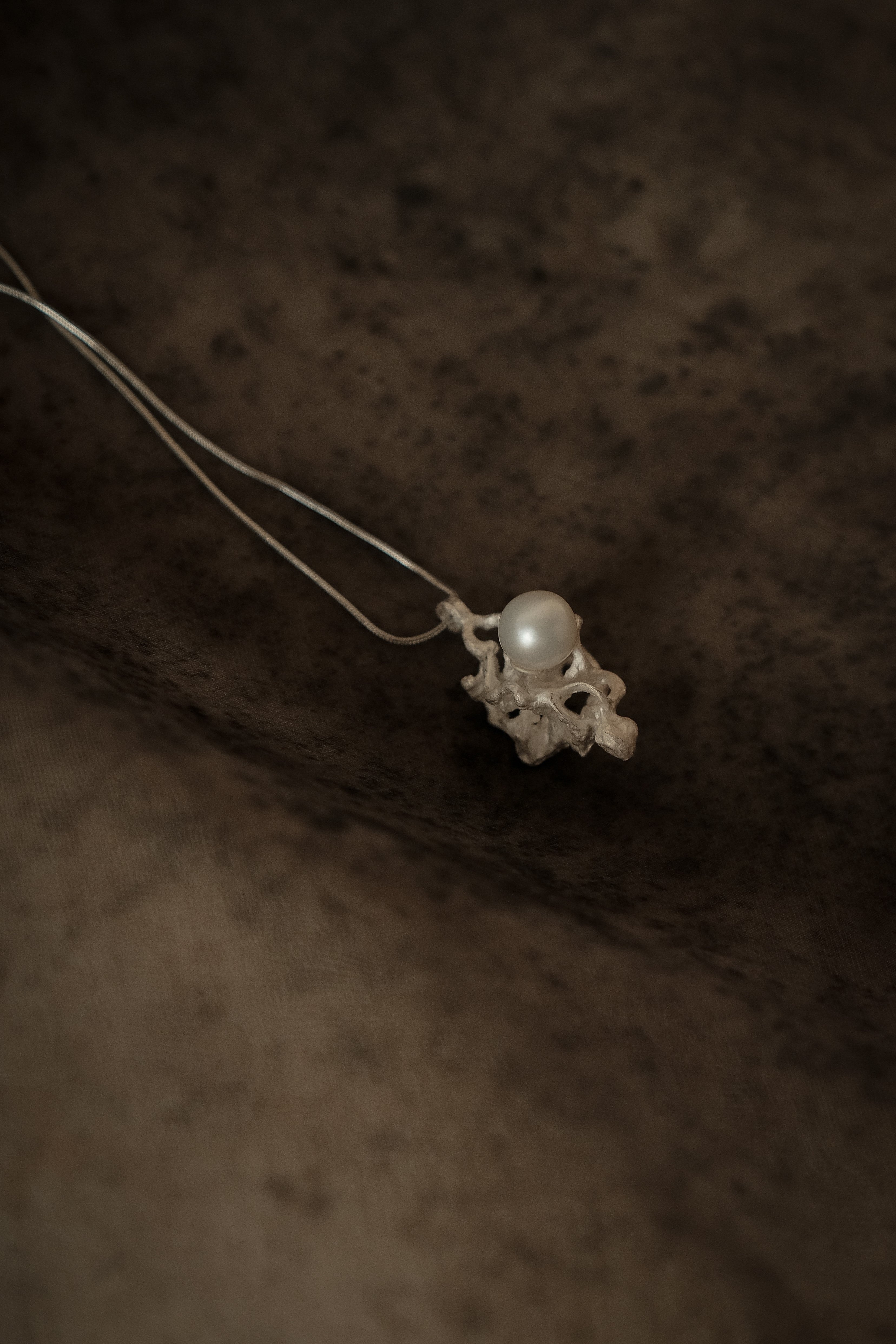 Stream Pearl Necklace