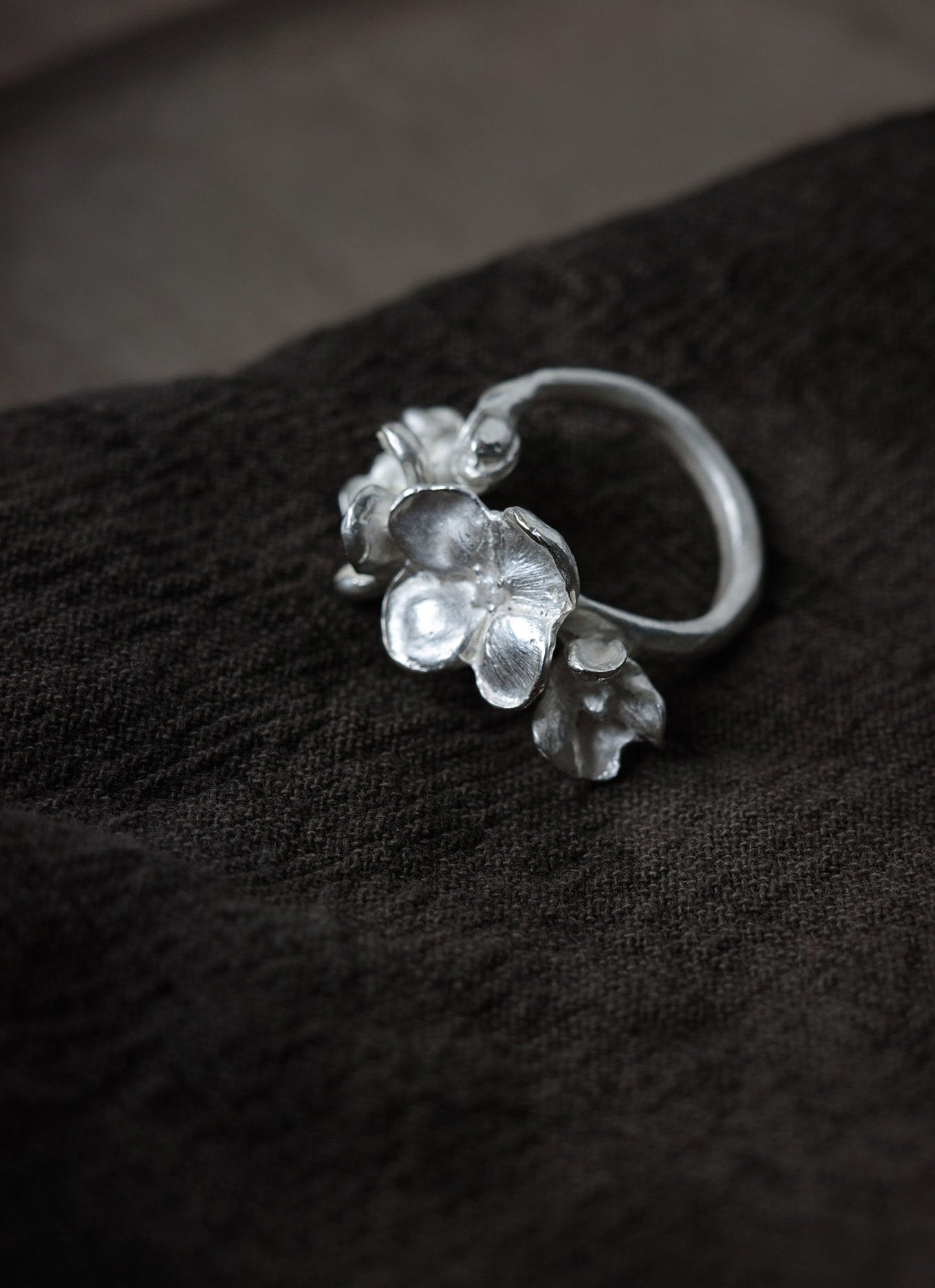 Fragrant Bloom Ring