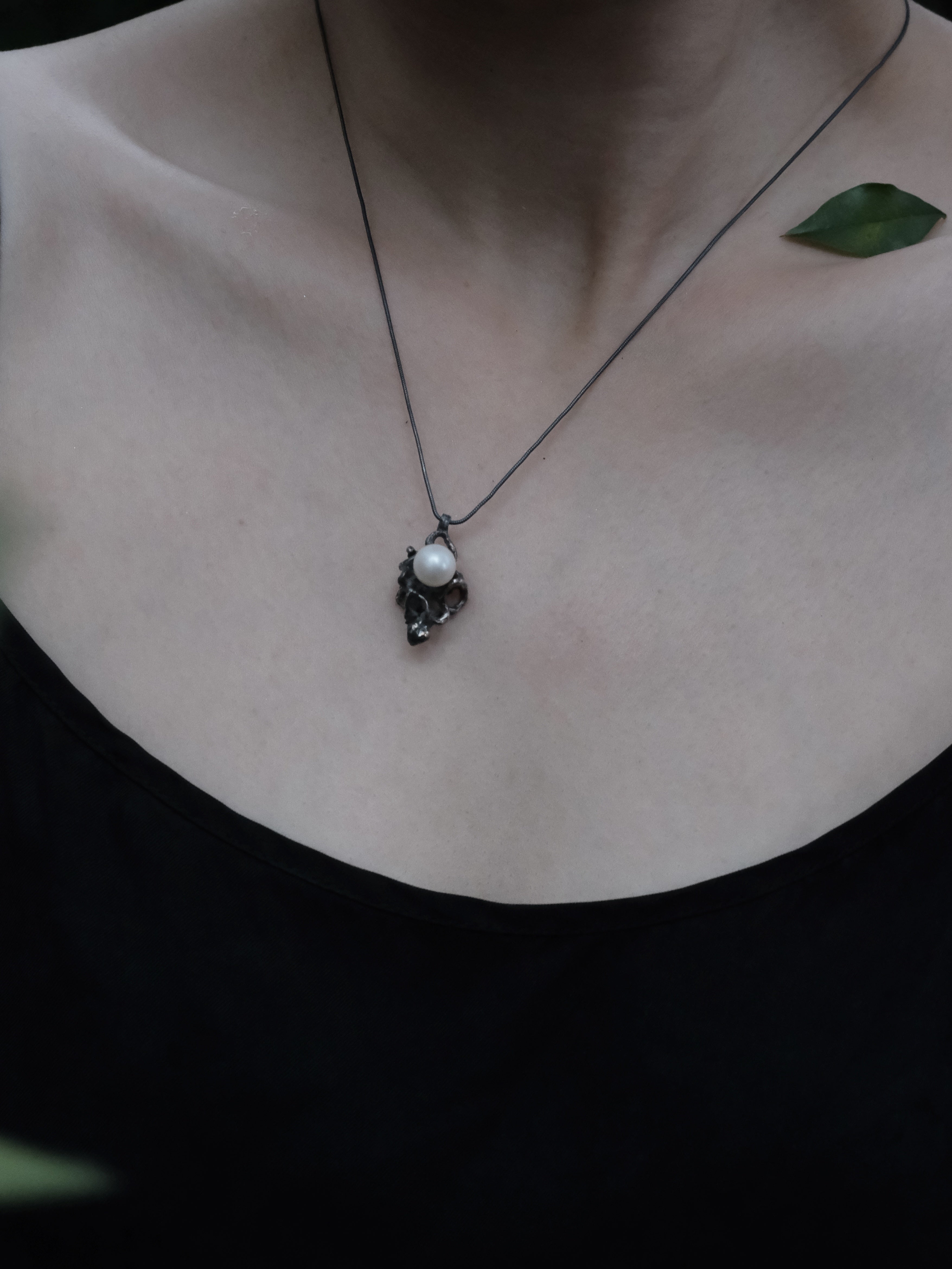 Stream Pearl Necklace