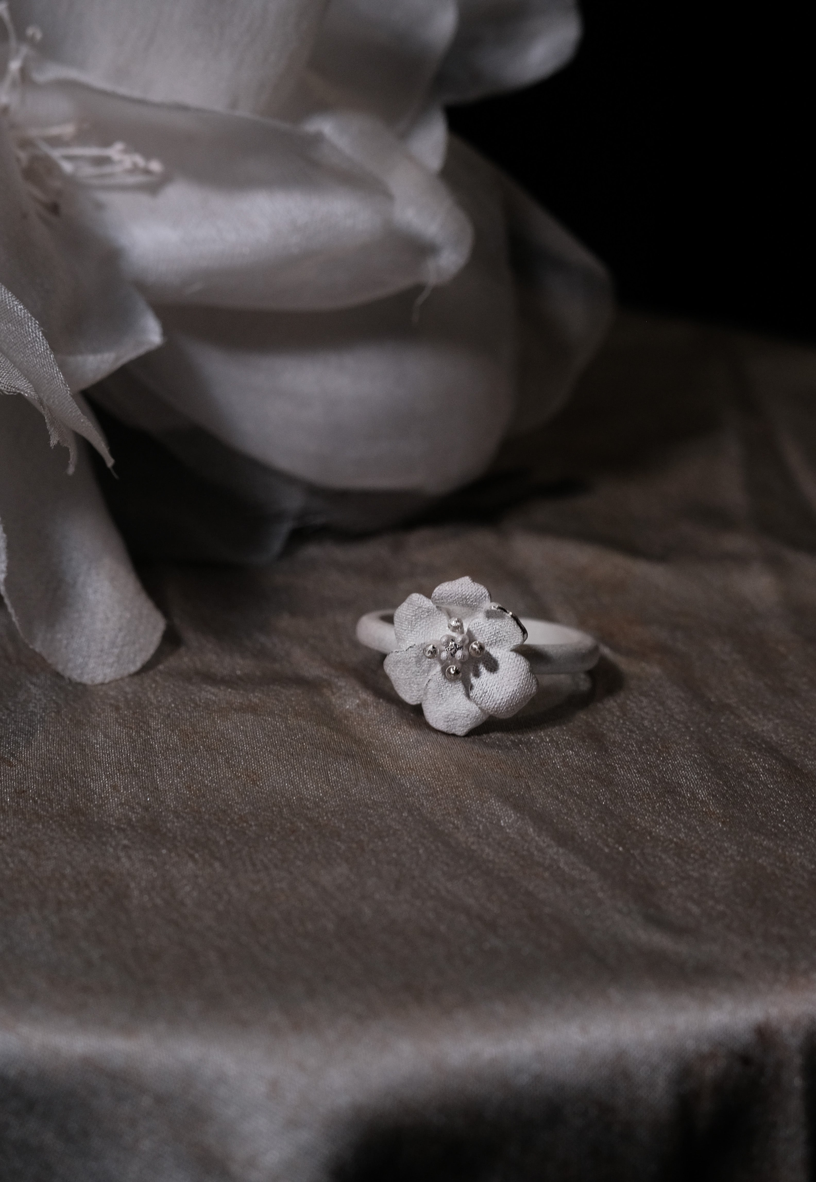 Weave Core Ring