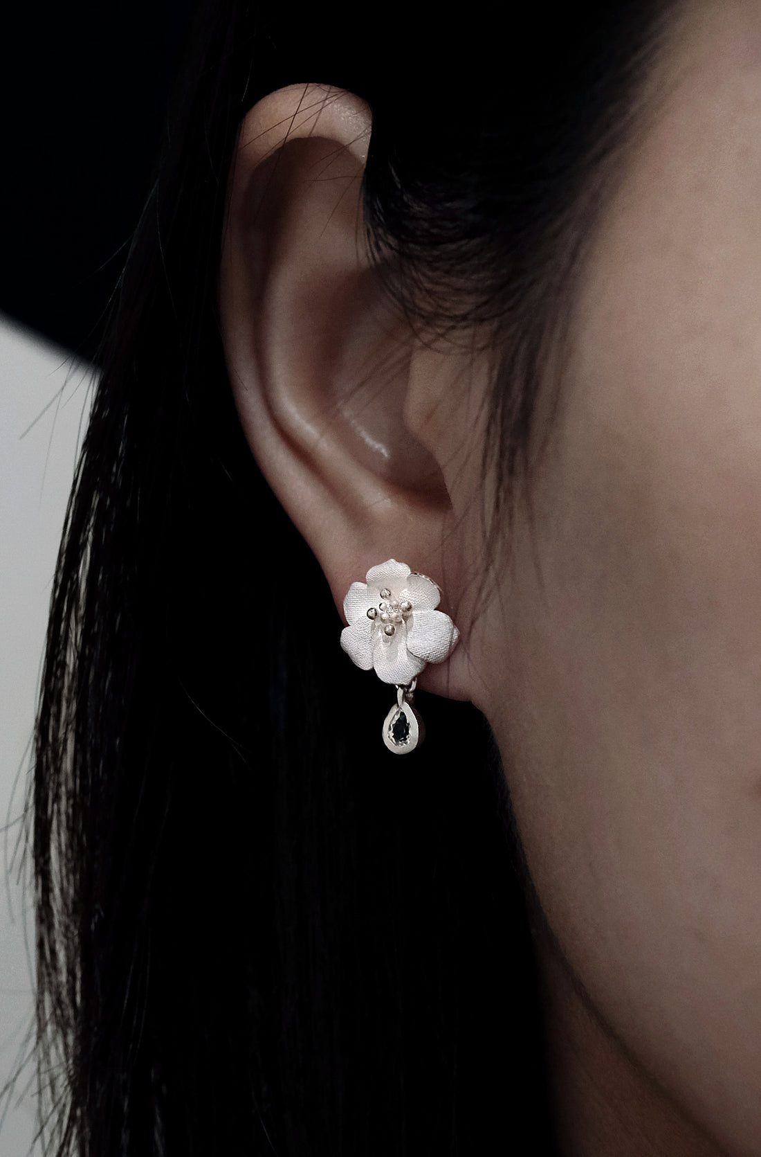 woven-stamen earrings
