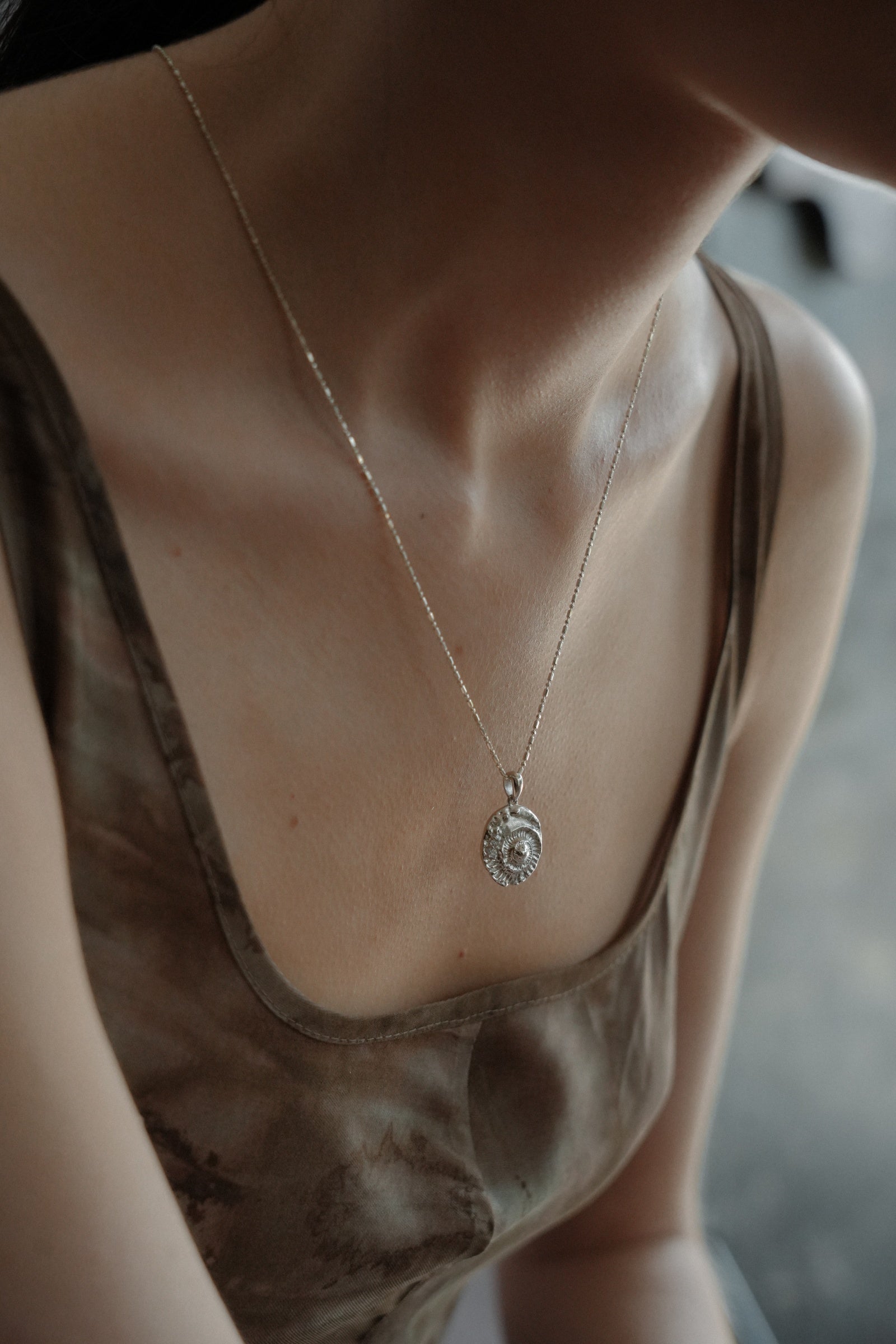 Shell Mark Time Necklace