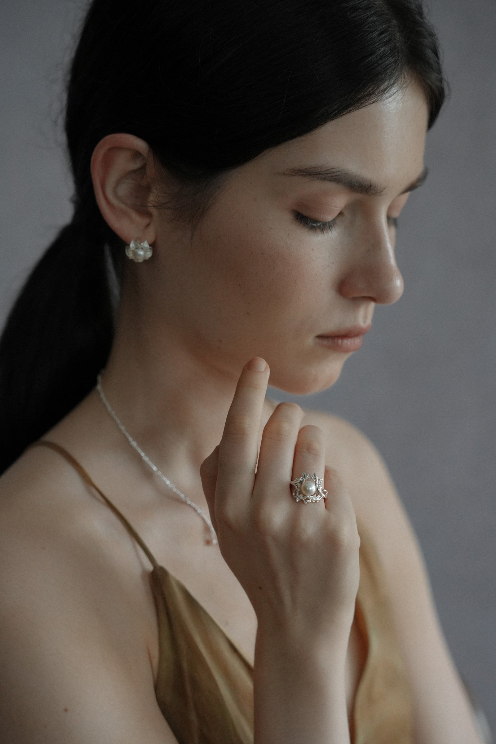 Vine Pearl Ring