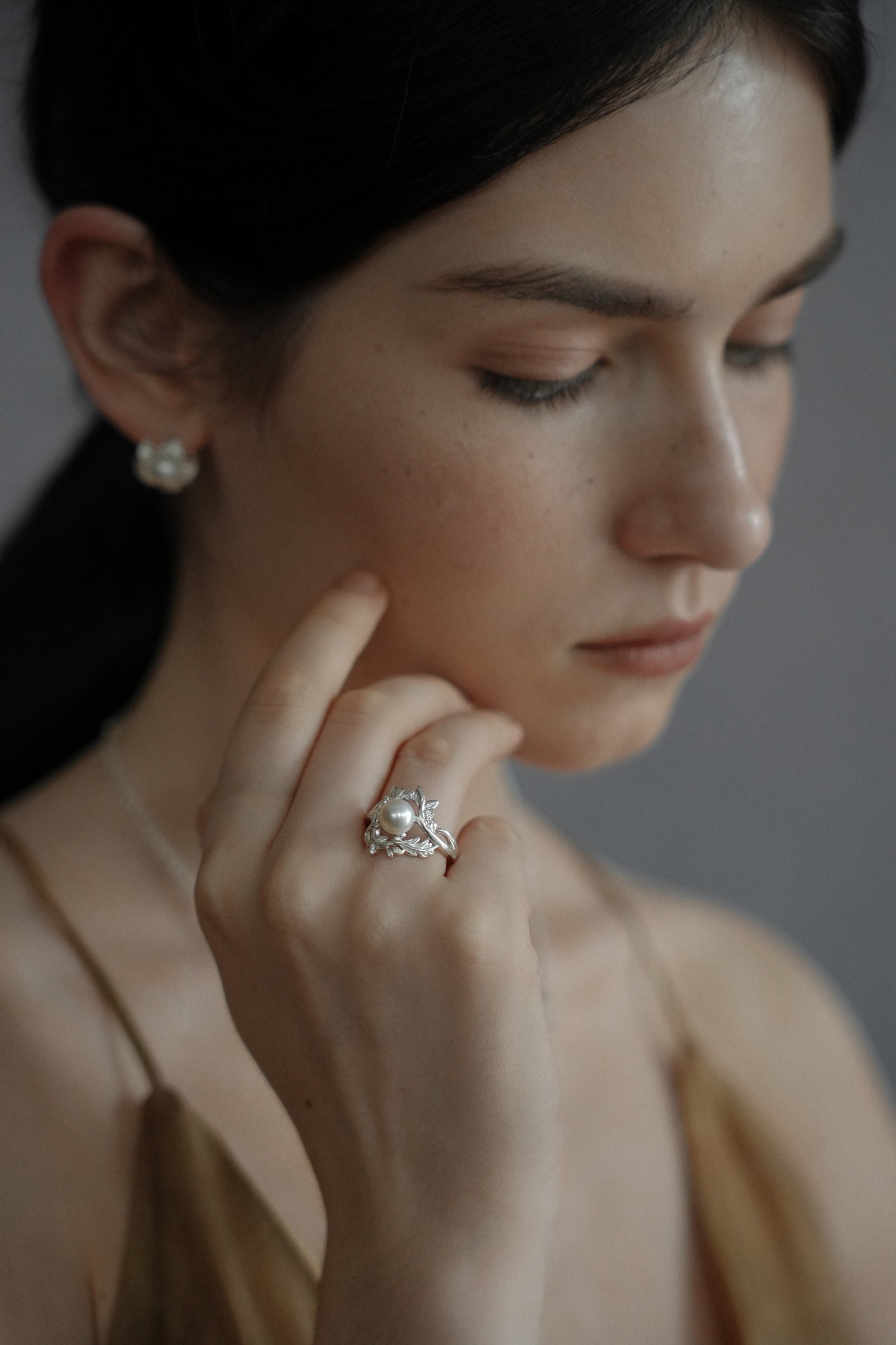 Vine Pearl Ring