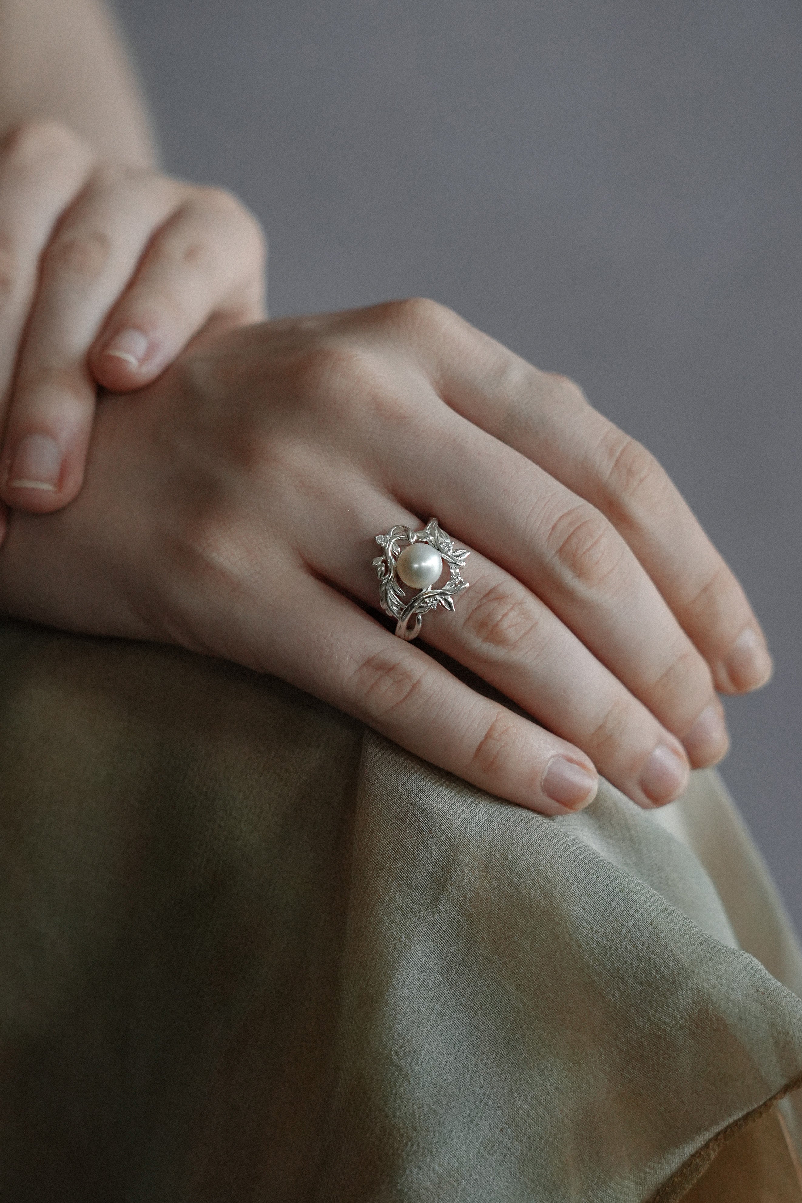 Vine Pearl Ring