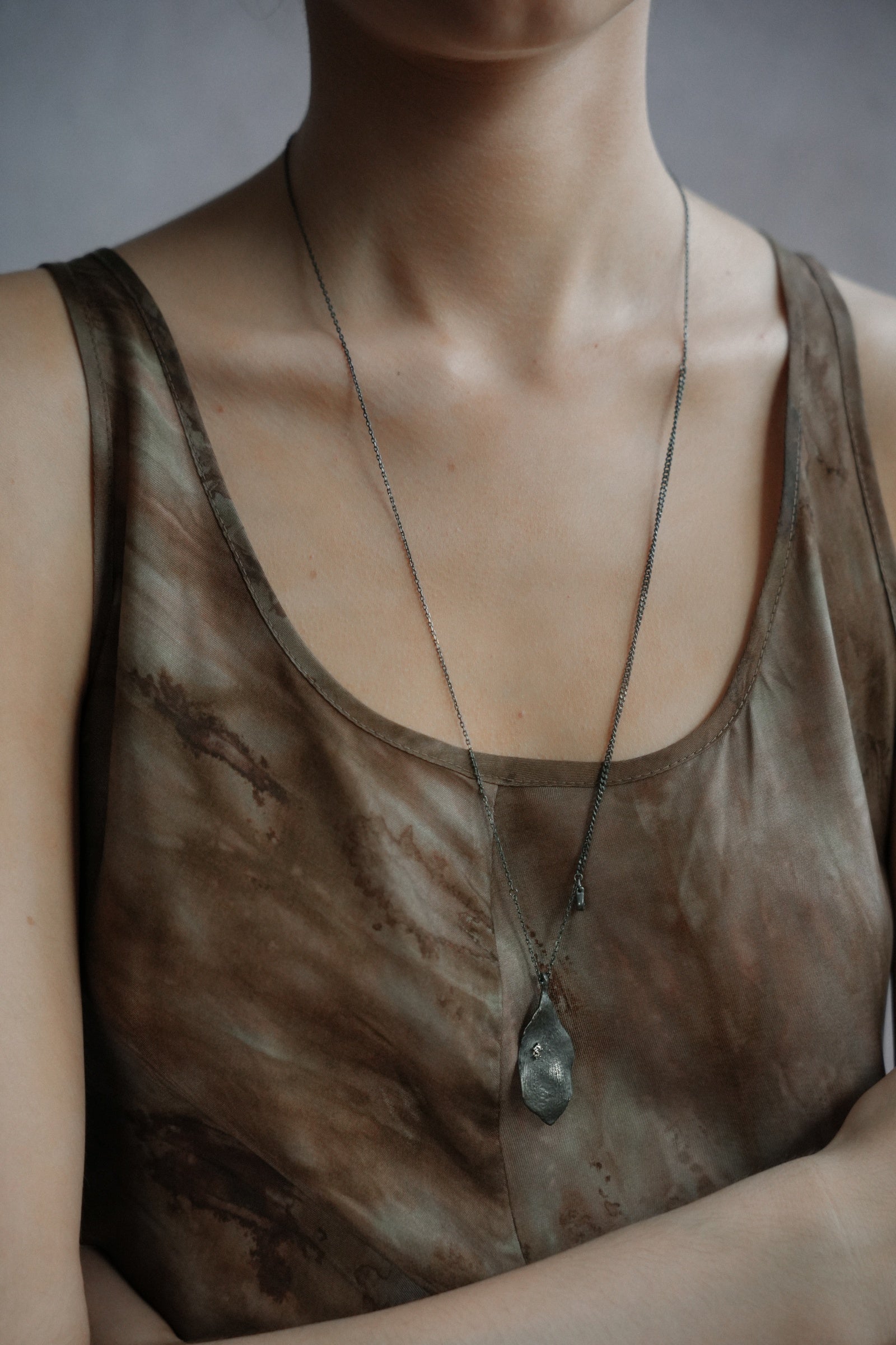 Leaf Edge Necklace