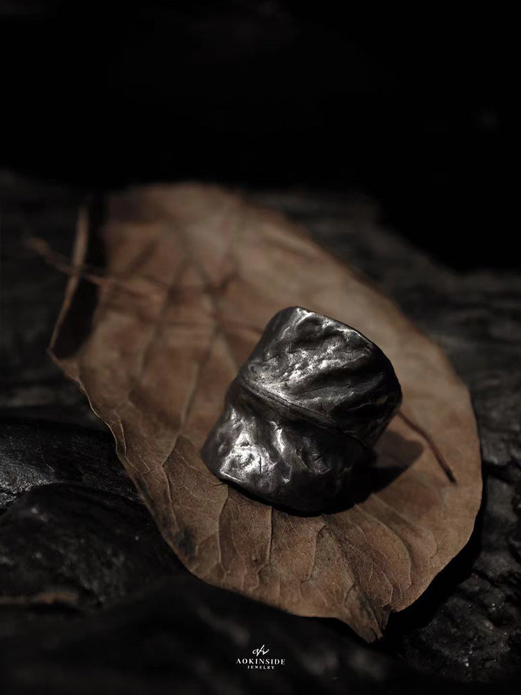 Twisted Leaf Ring