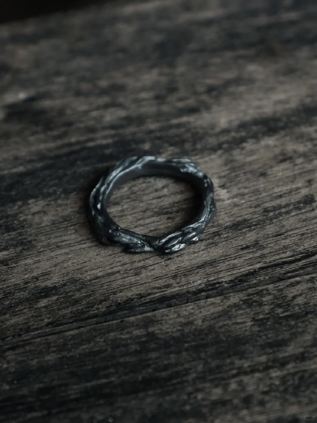 Leaf Stream Ring
