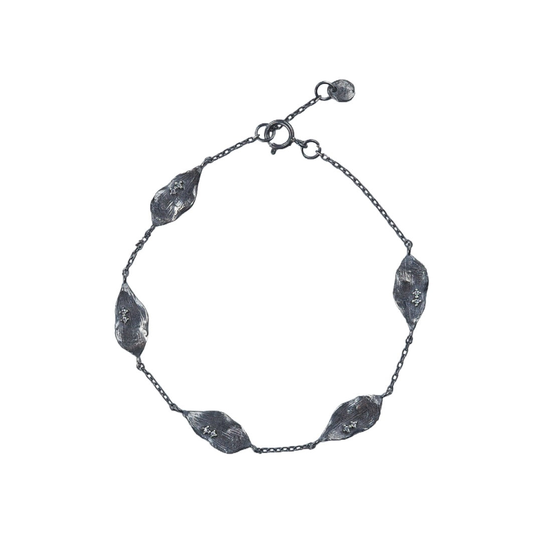 Tiny Petal Bracelet