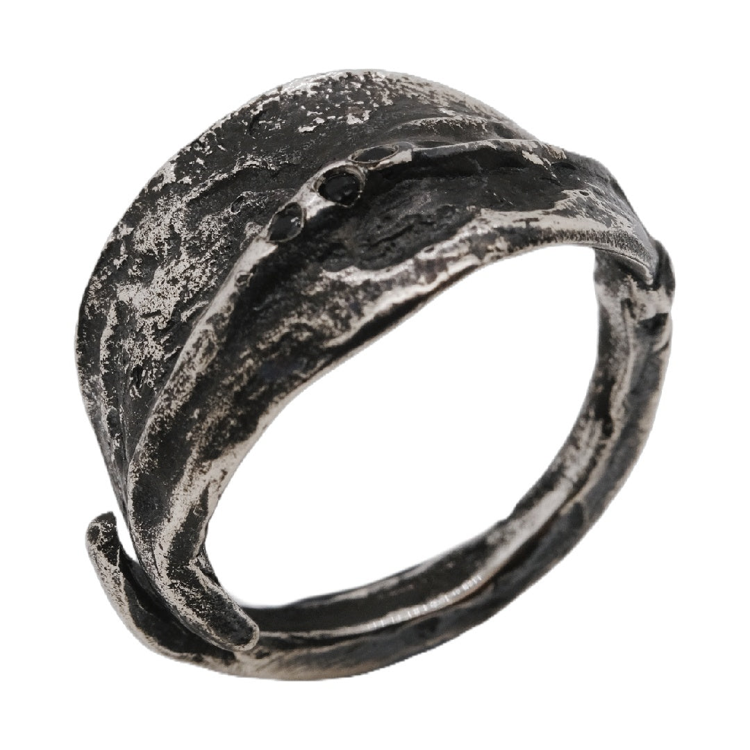 Broadleaf Whisper Ring
