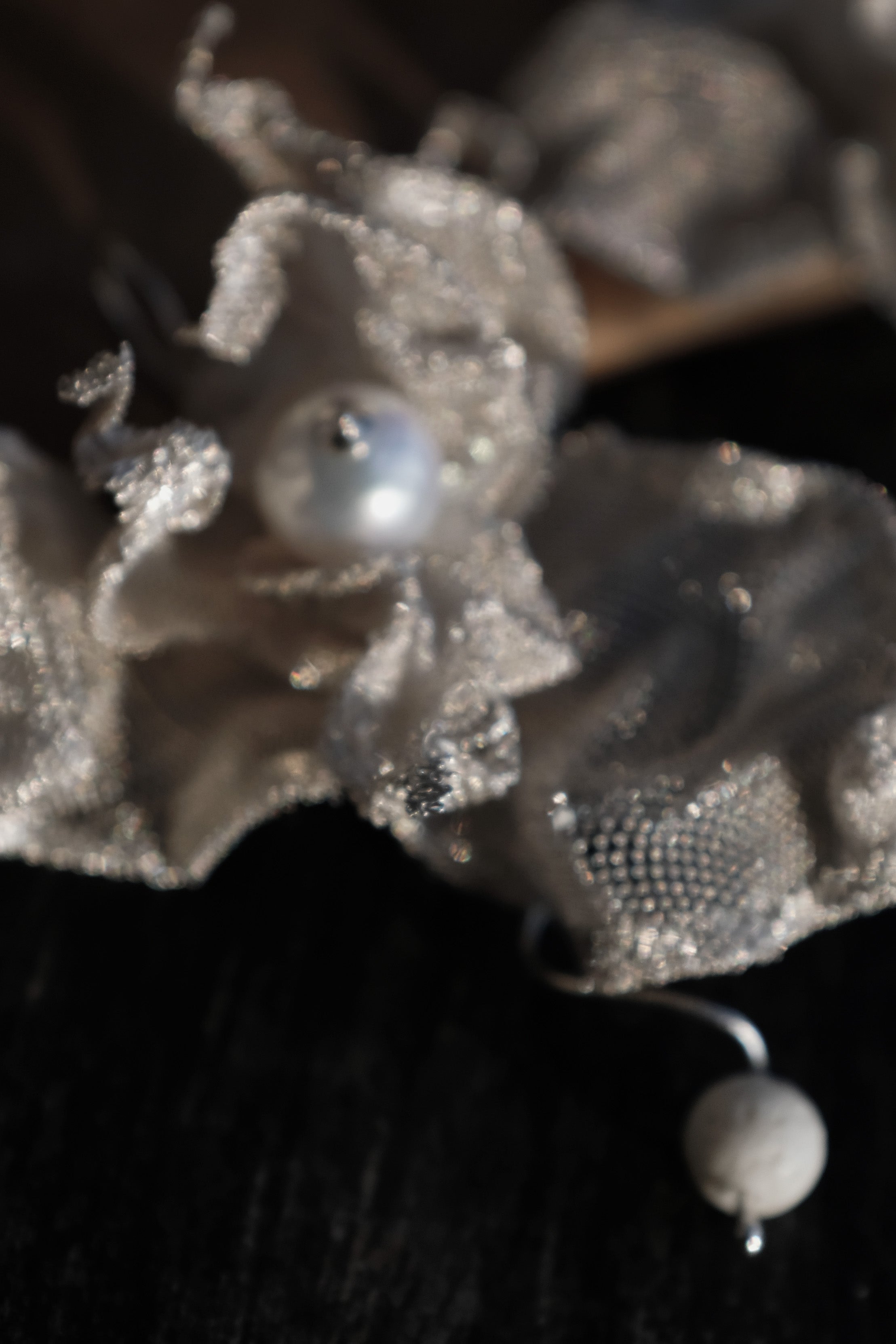 Iris Weave Ear Hook