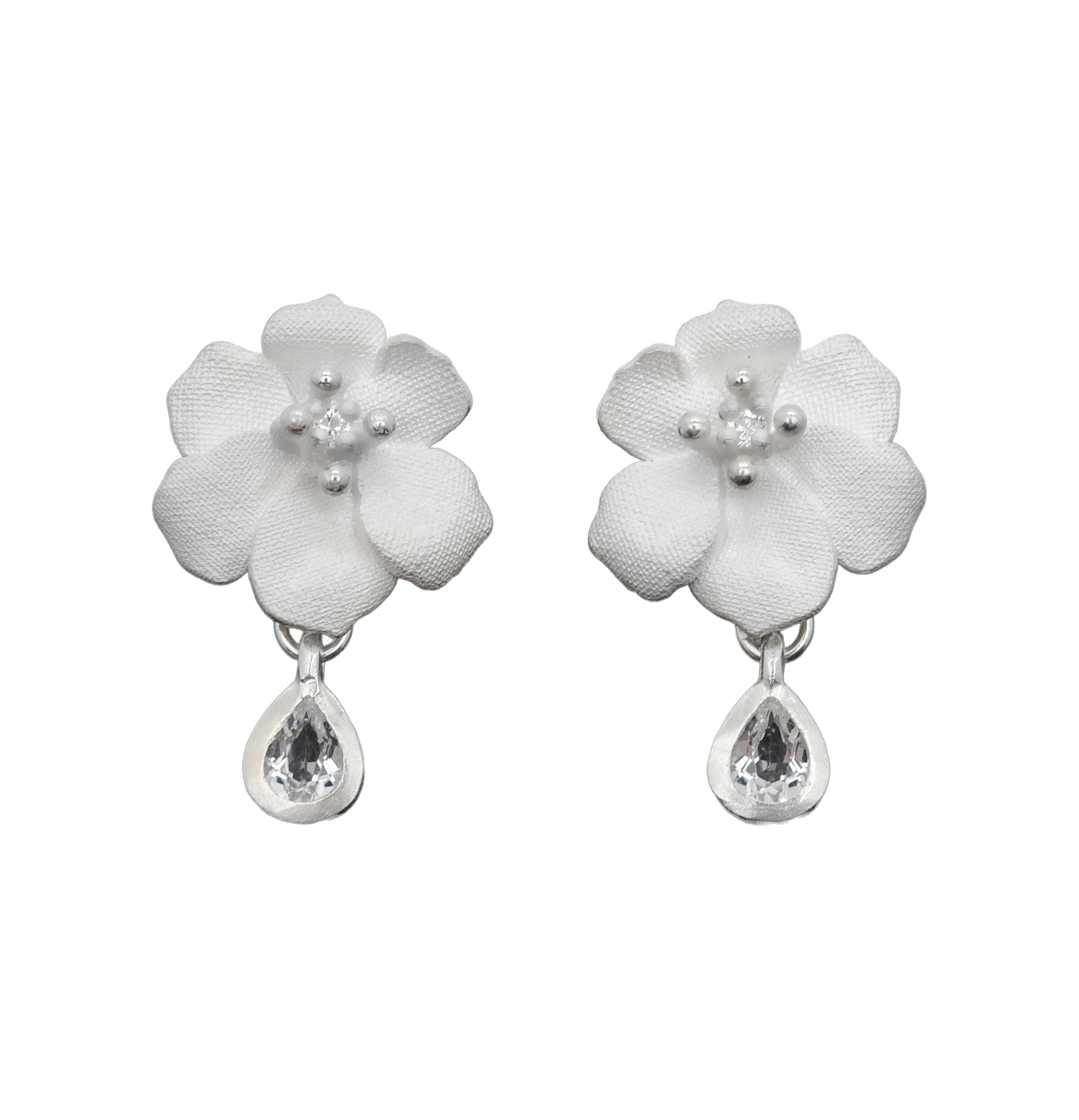 woven-stamen earrings
