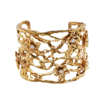 Gilded Floral Ripple Bracelet