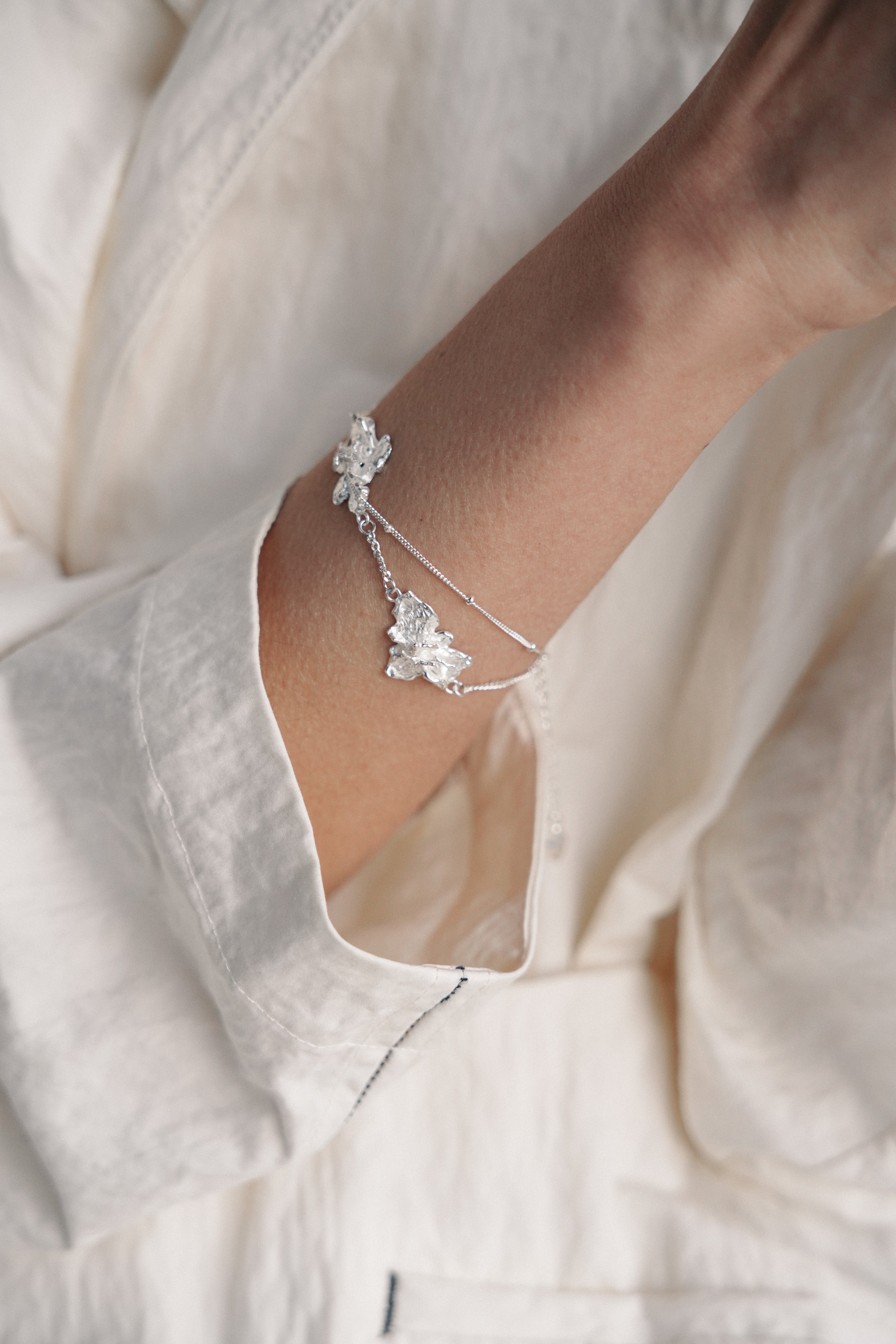 Trace Bloom Bracelet