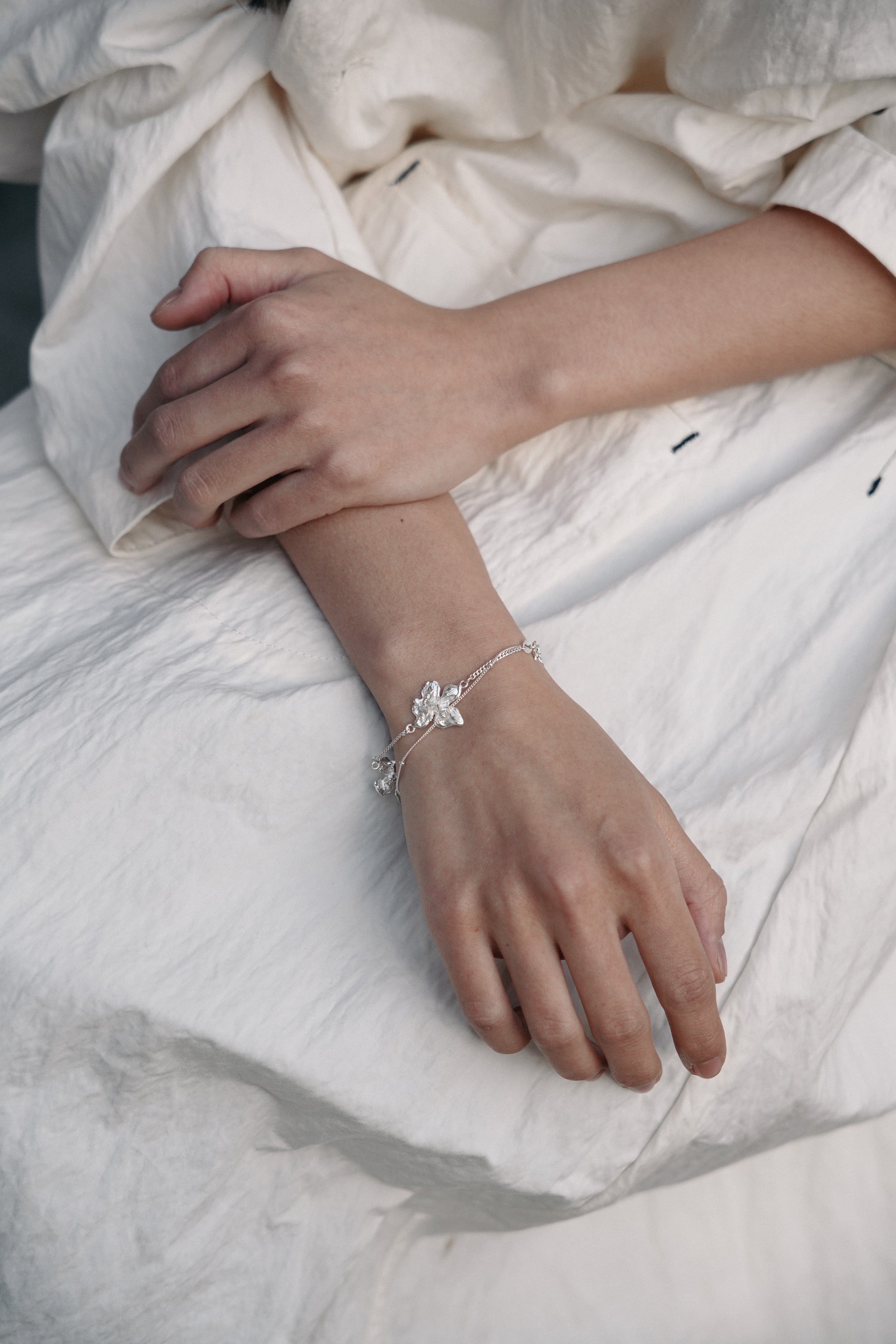 Trace Bloom Bracelet