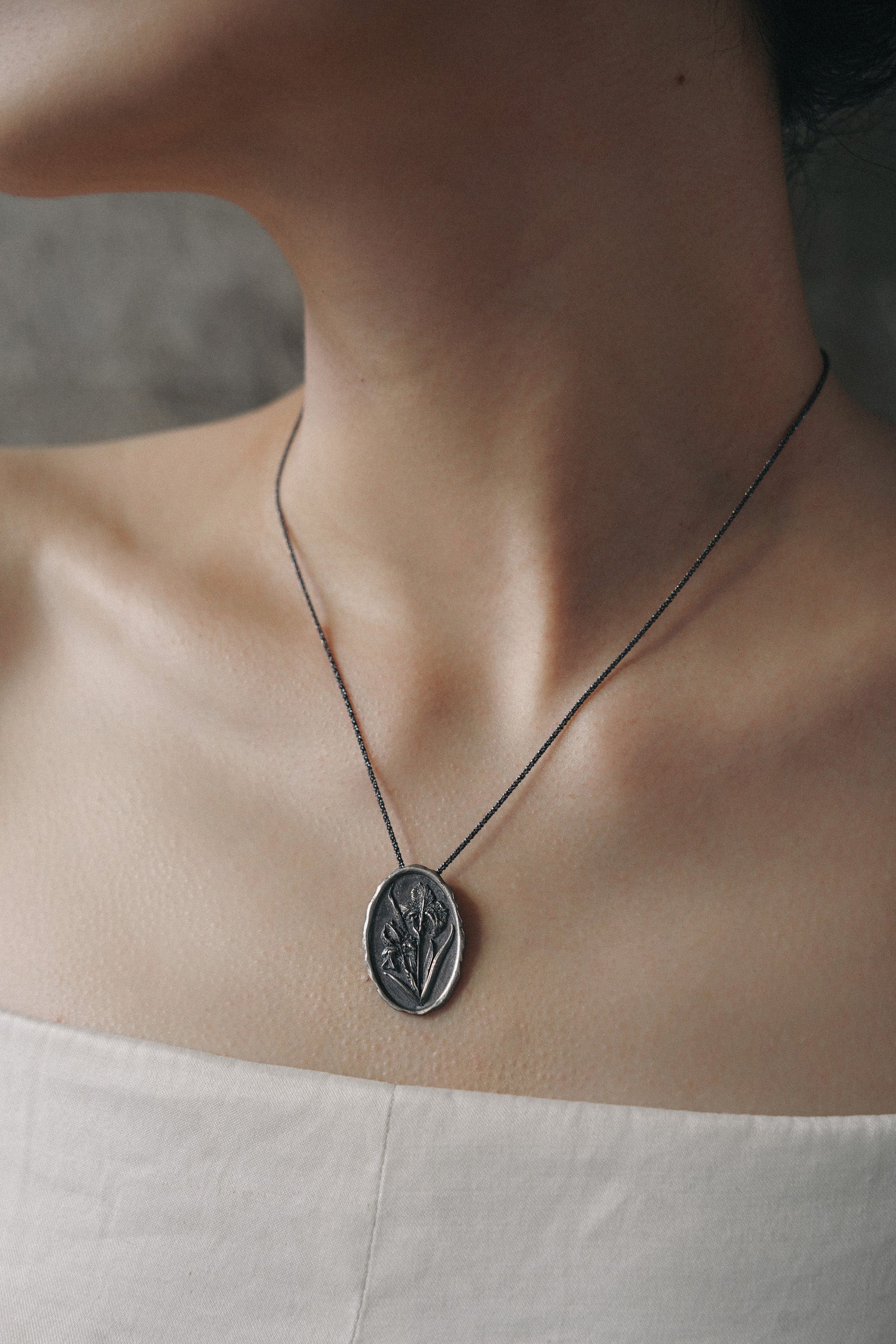 Iris Silver Coin Necklace