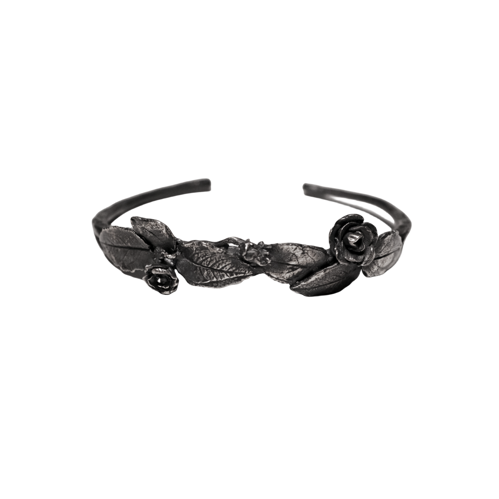 Rose Leaf Court Bangle