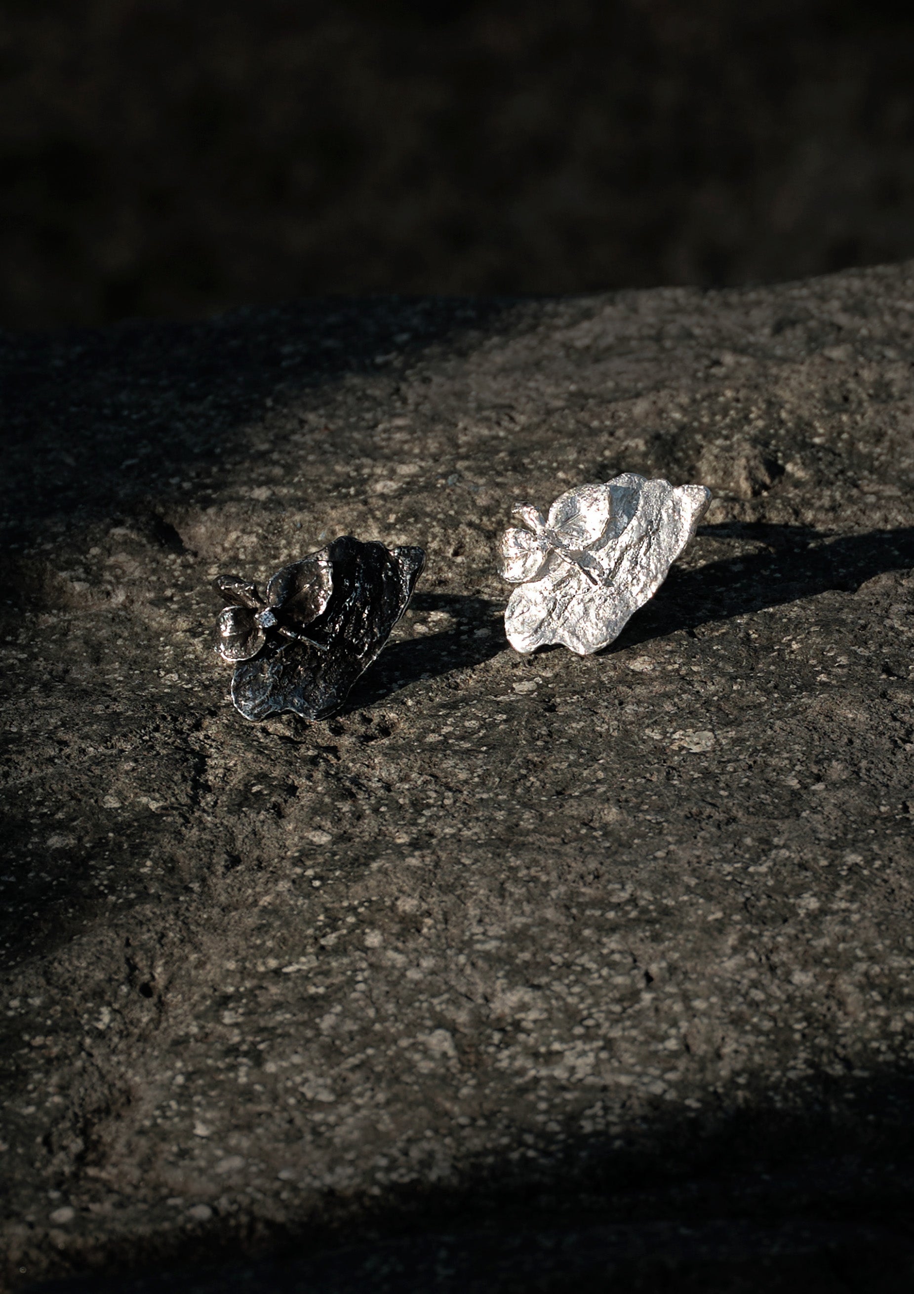 Rock Leaf Ring