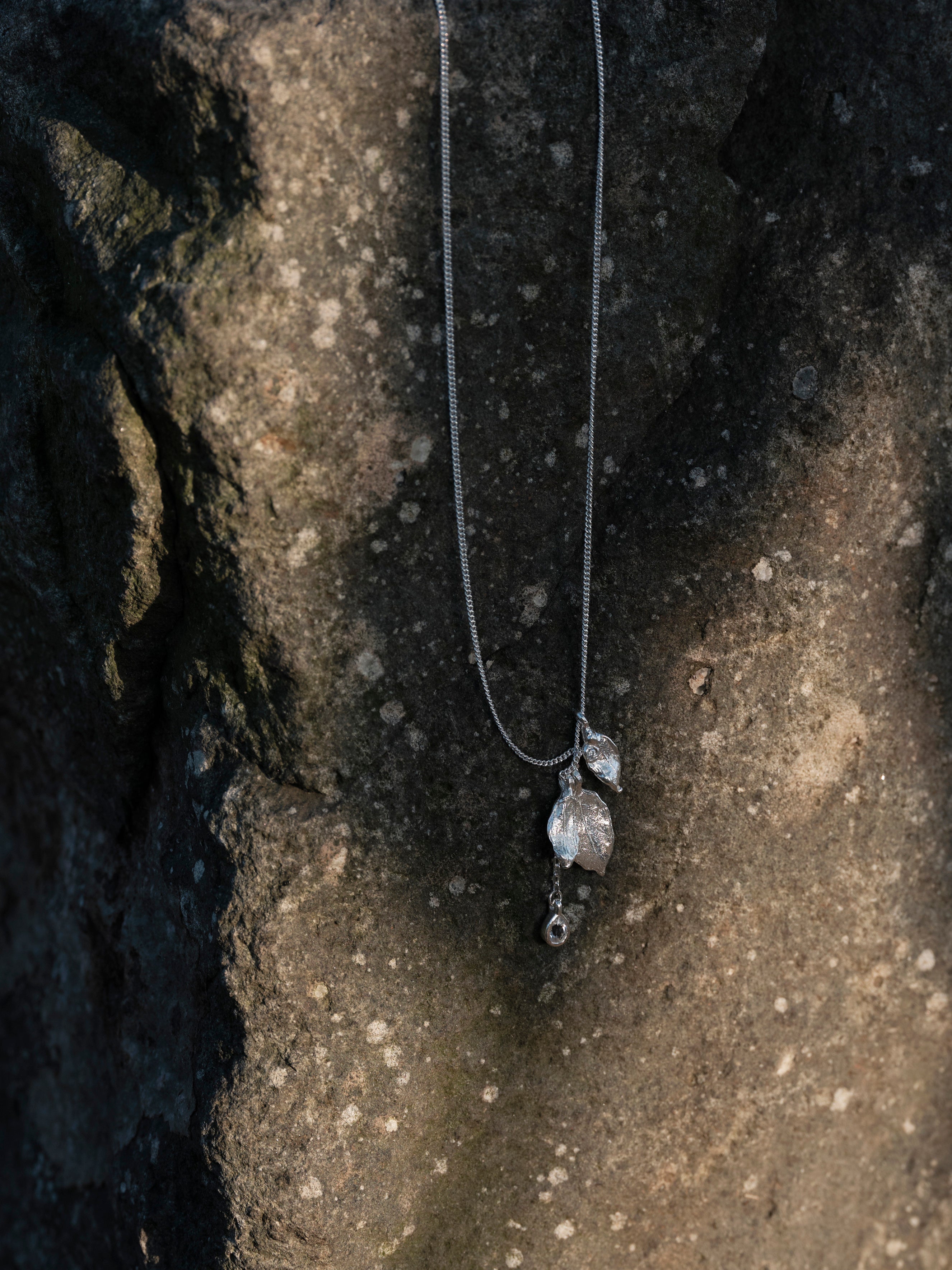 Pure Leaf Necklace