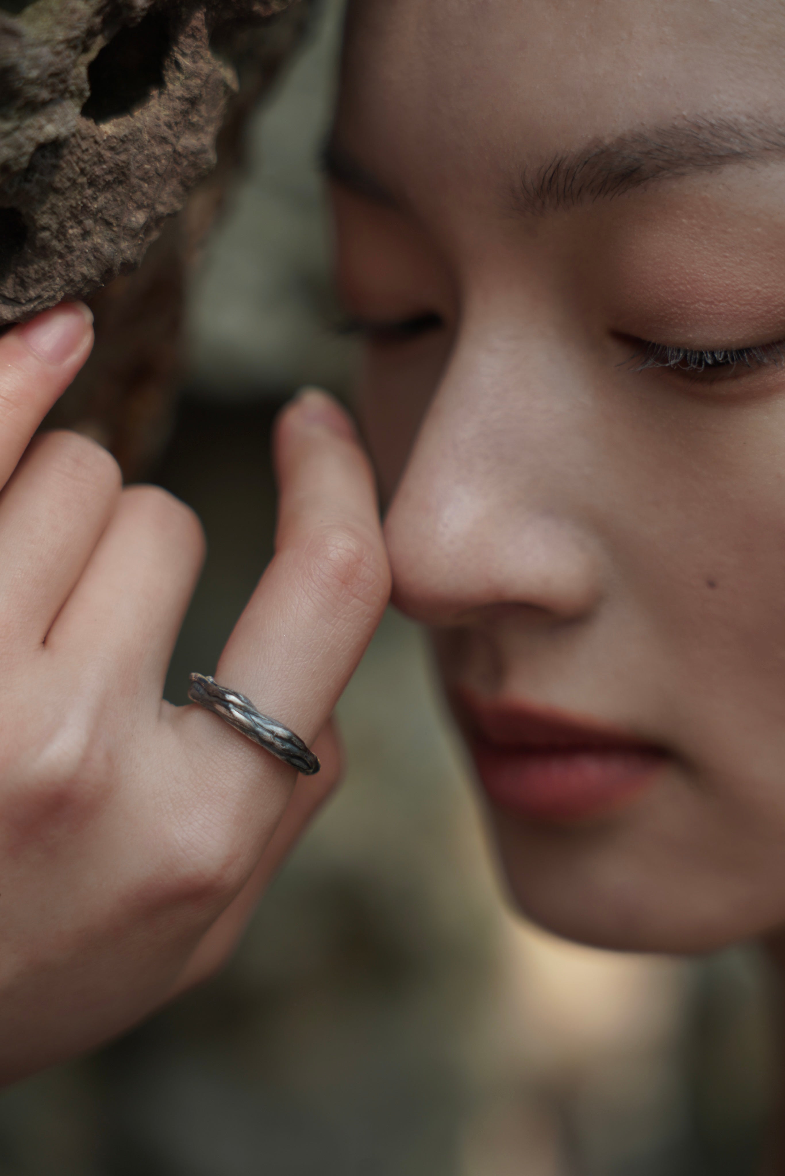 Leaf Stream Ring