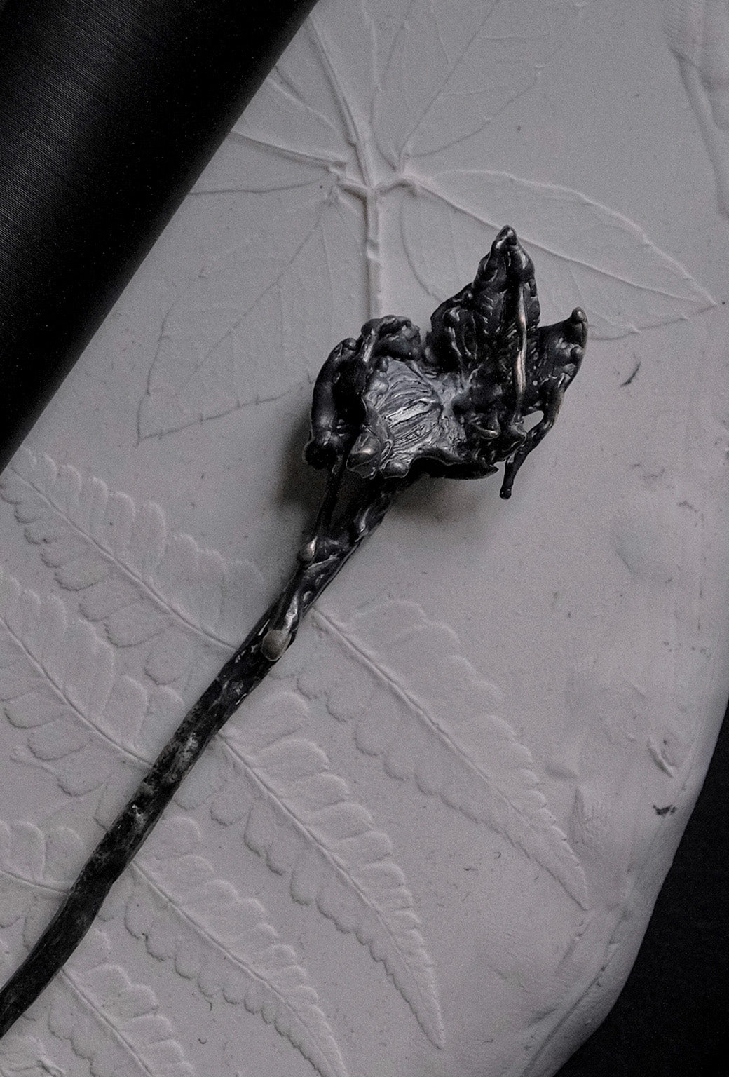 Rain Iris Hairpin