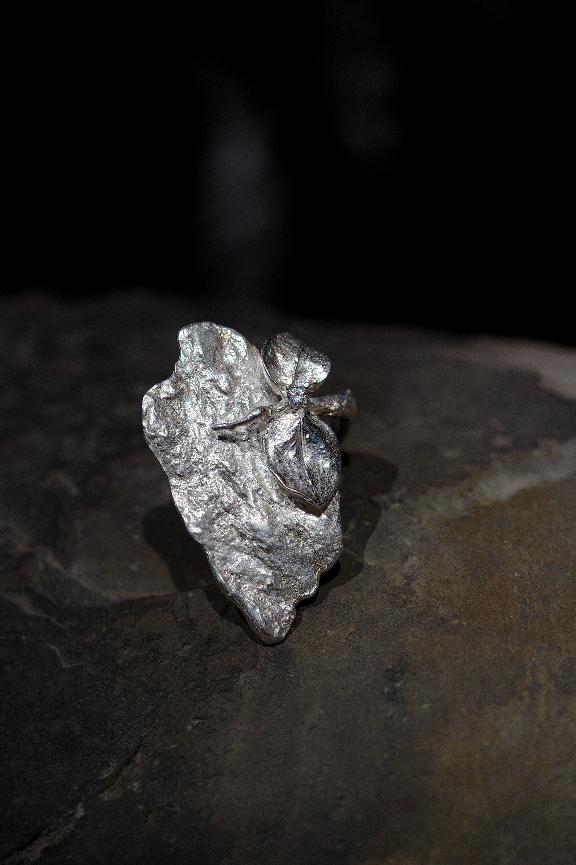 Rock Leaf Ring