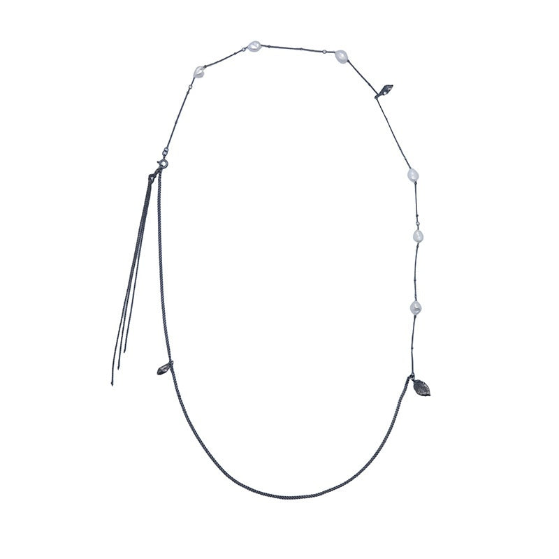 Leaf Stream Glow Pearl Chain