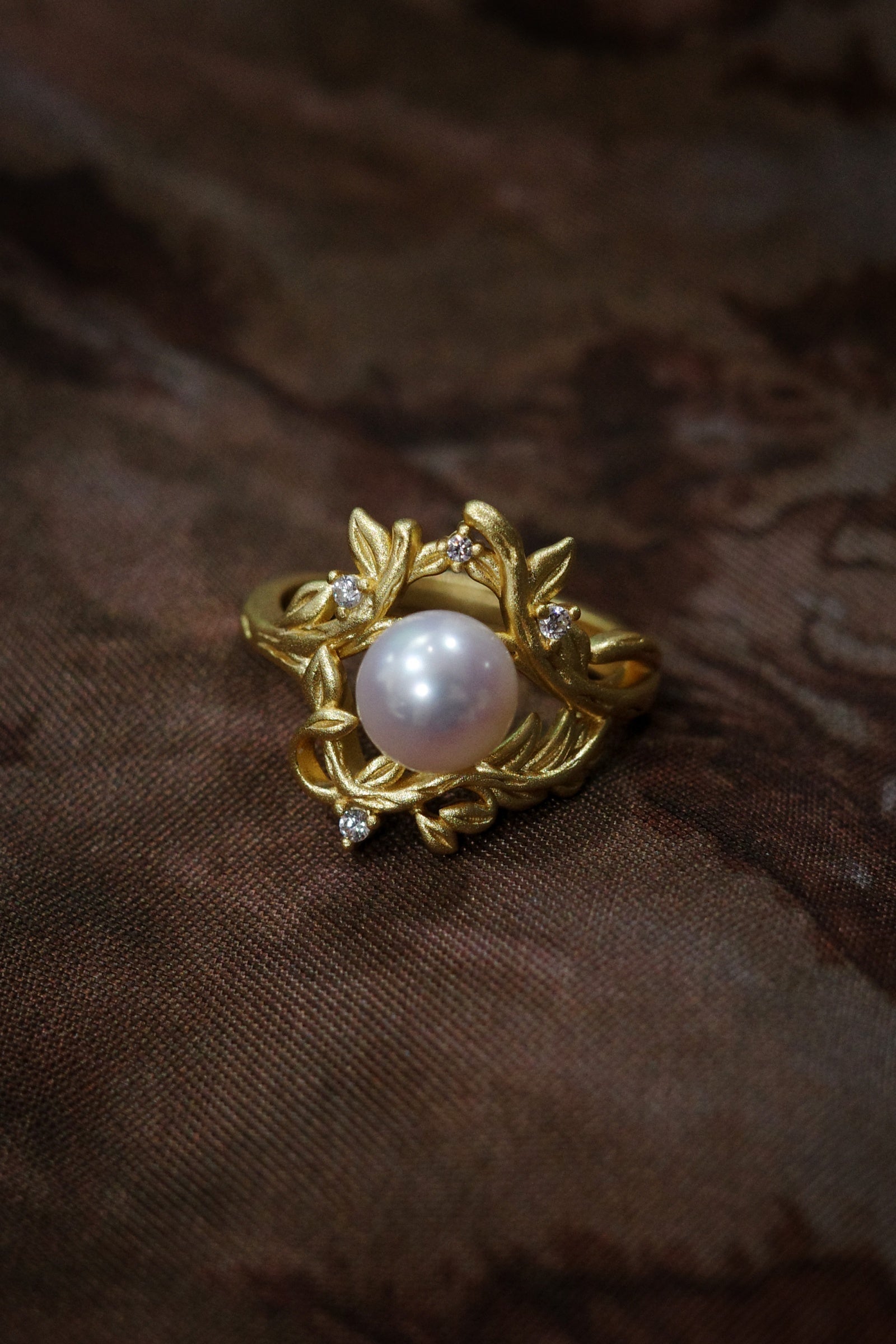 Vine Pearl Ring