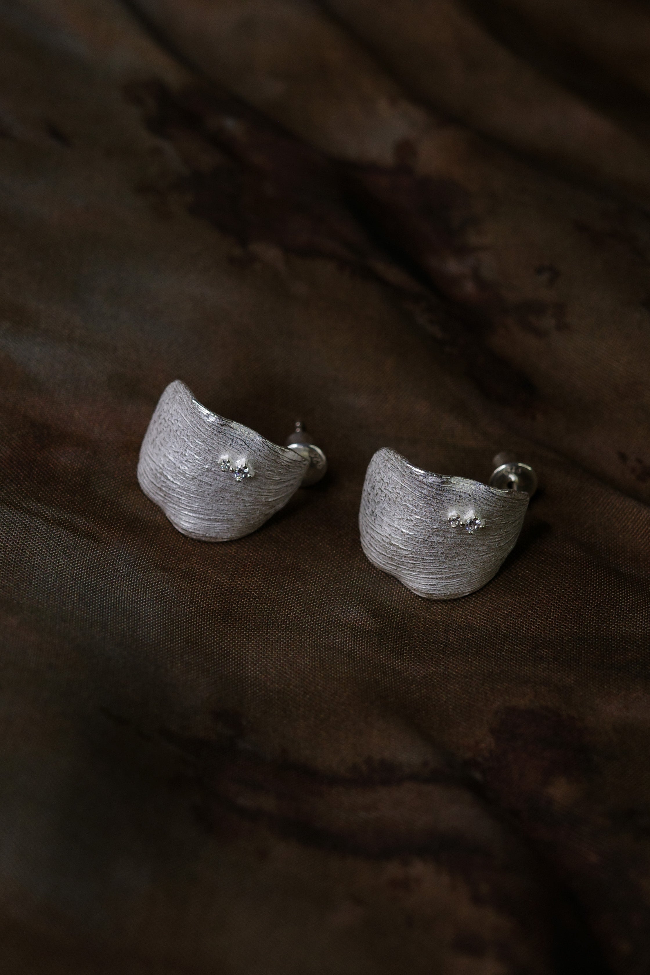 Curled Leaf Earrings