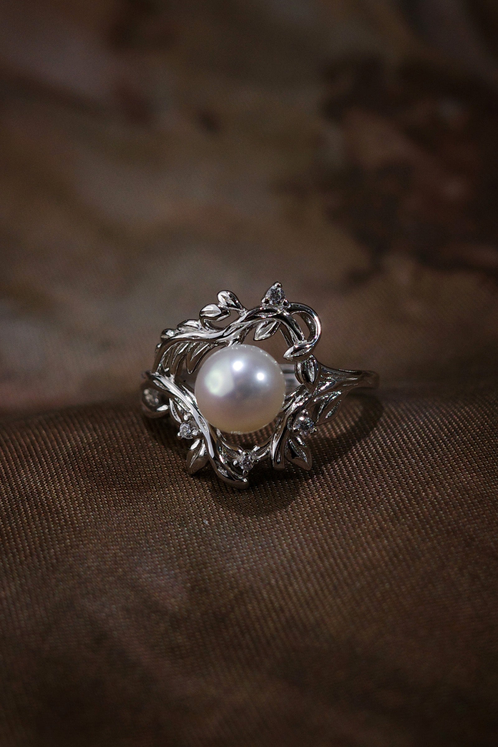 Vine Pearl Ring