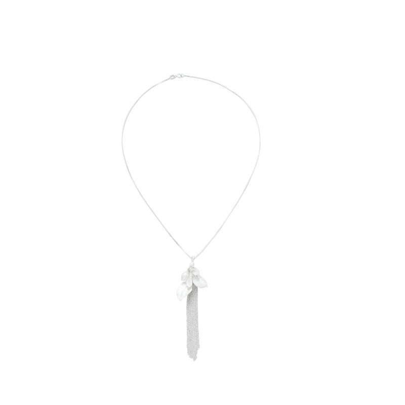Leaf Flow Necklace